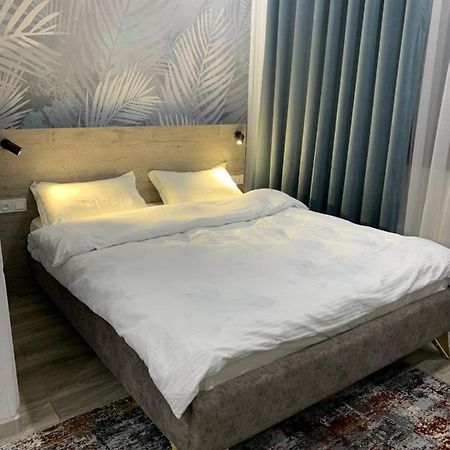 Magistral Hostel Bishkek Luaran gambar