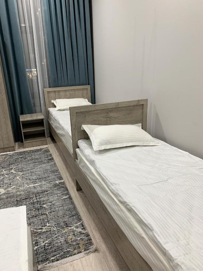 Magistral Hostel Bishkek Luaran gambar