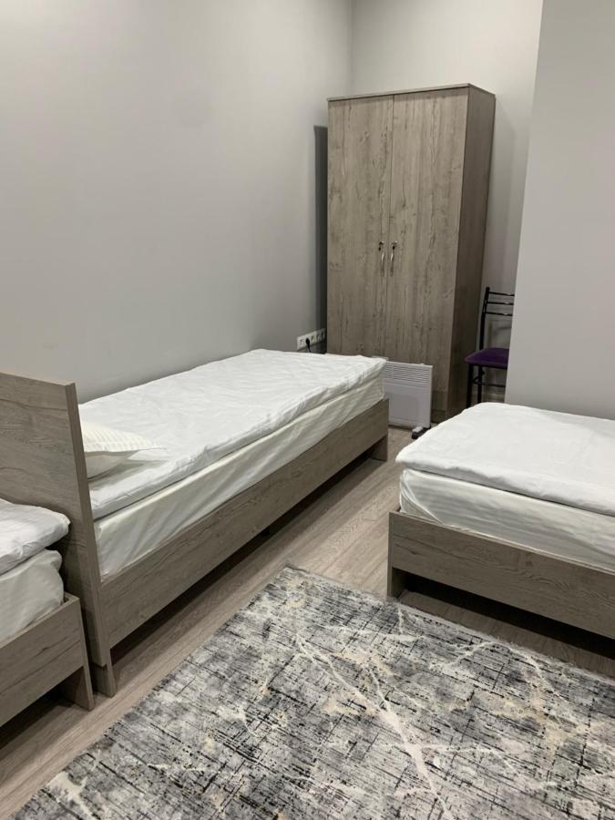 Magistral Hostel Bishkek Luaran gambar