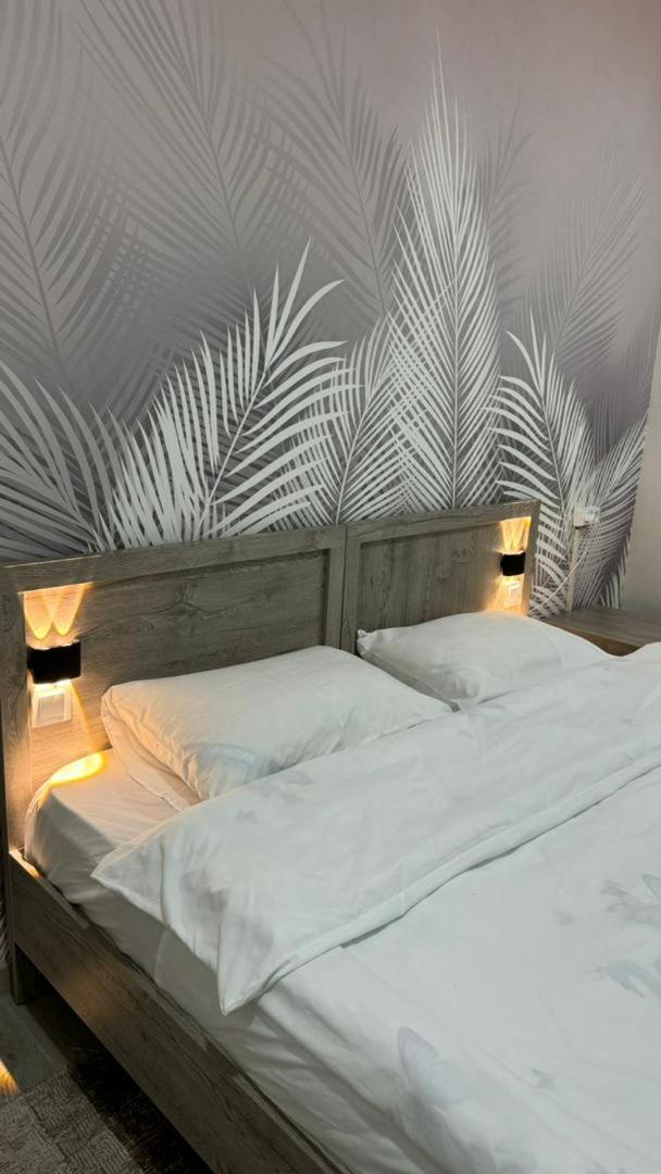 Magistral Hostel Bishkek Luaran gambar